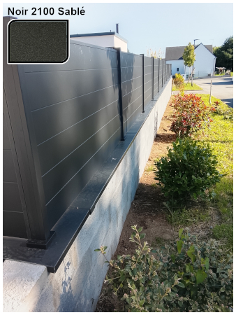 Exemple de couvertine muret alu avec accessoires